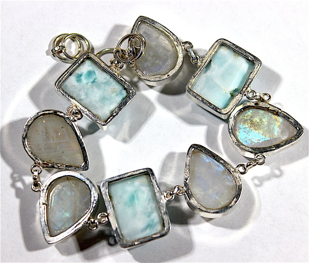No Reserve Price - Bracelet with Larimar and Moonstone Handcrafted- 31.2 g #3.2