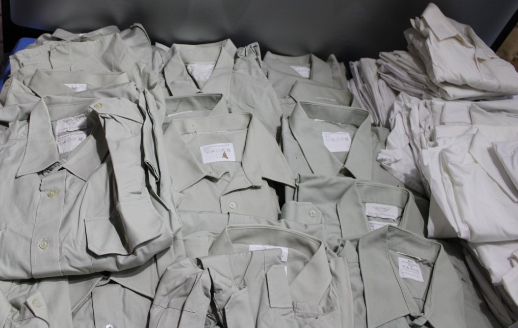 荷兰 - 48件荷兰海军长袖衬衫。 - 军事装备 #3.2