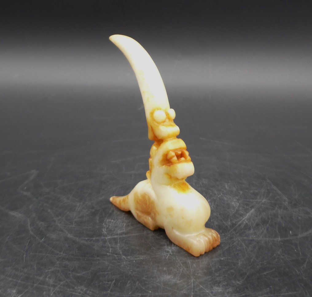 红山文化龙青玉雕像 - 古董收藏品 - 护身符 #2.1