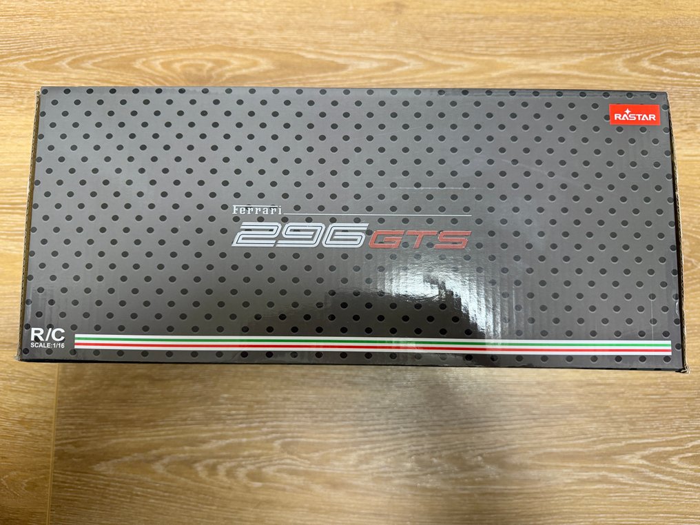 Rastar 1:16 - Model car - Ferrari 296GTS - R/C SCALE 1/16 #4.3