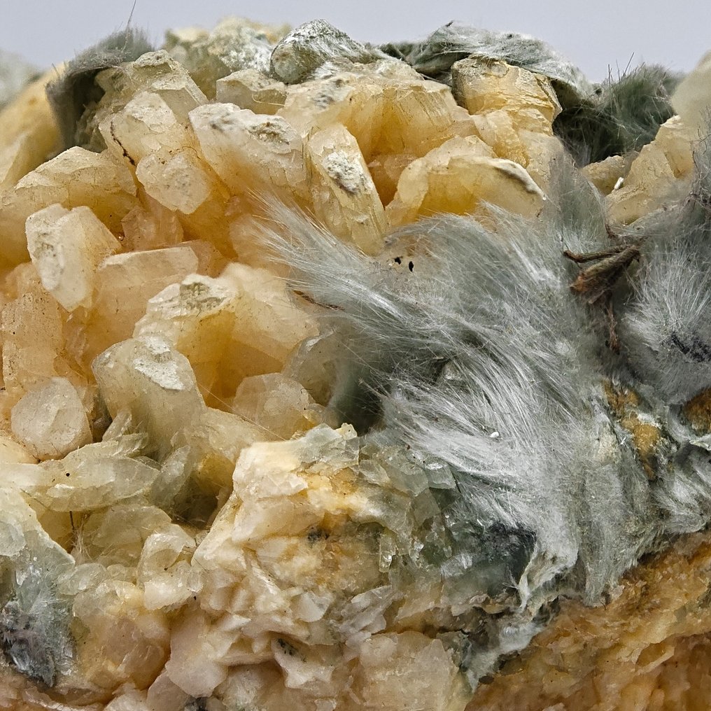 Hairy bissolite with white adularia, Alps, Mont Blanc Crystals on matrix - Height: 124 mm - Width: 68 mm- 397 g #1.0