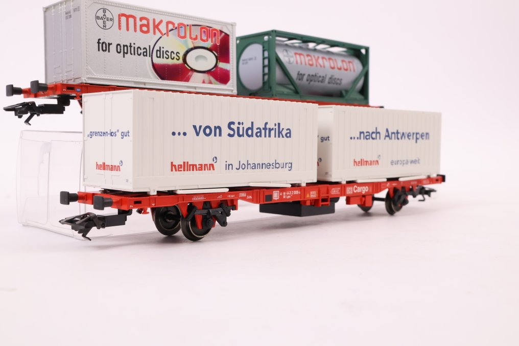 Märklin H0 - 47700/47702 - Godsvagn för modelltåg (2) - Två containersvagnar 'Makrolon - Hellmann' - DB Cargo #1.0