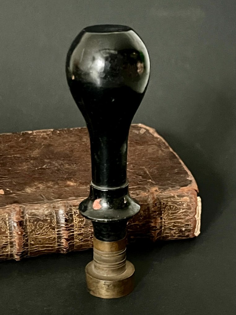 Χριστιανή Ορείχαλκος, Ξύλο Εκκλησιαστικό κύρος - 11 cm #1.0