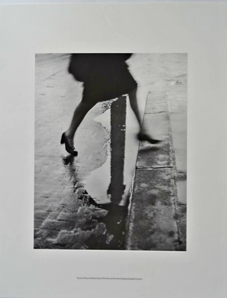 Willy Ronis (1910–2009) - Chuva na Place Vendôme (1947) #1.0
