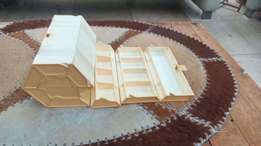 Rolykit - Samuel Meijering - Box - Plastic #2.1