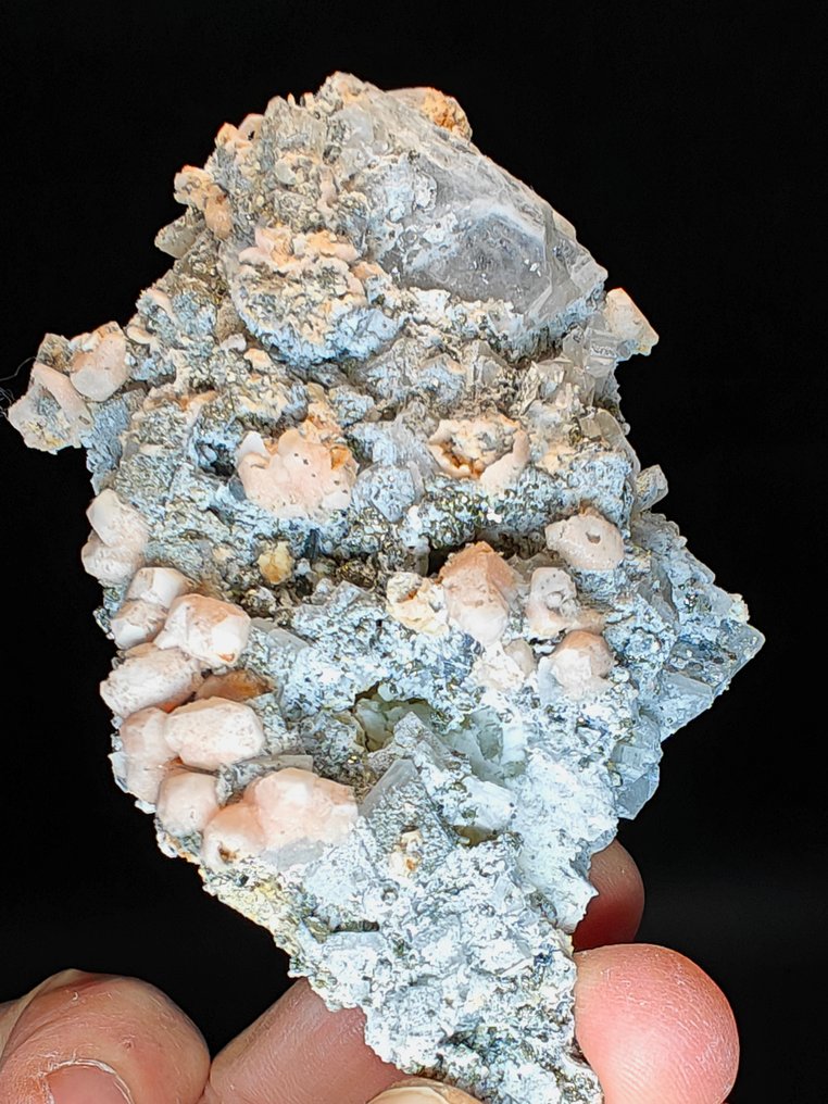 Rhodocrosite After Calcite Fluorescent with baryte New Find  - Height: 10 cm - Width: 6 cm- 160 g #2.1