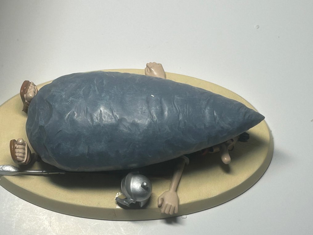 Atlas - Romain ecrase par un menhir - Asterix #4.3