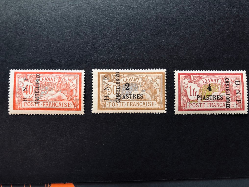 法国 - 卡斯特罗伊佐占领期，1920 1920 - Castellorizo。第10、11、12号。 - Yt #1.0