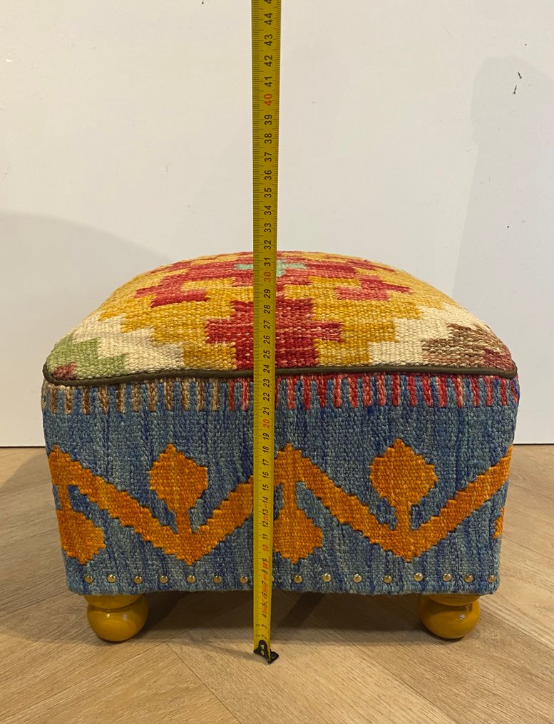 Pouffe - Wool, Wood #3.2