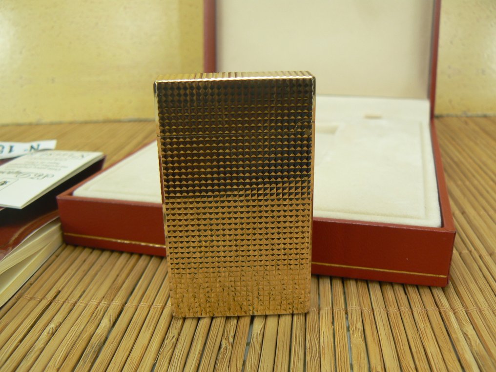 S.T. Dupont - Line d - Taskusytytin - Kultasilattu #4.3