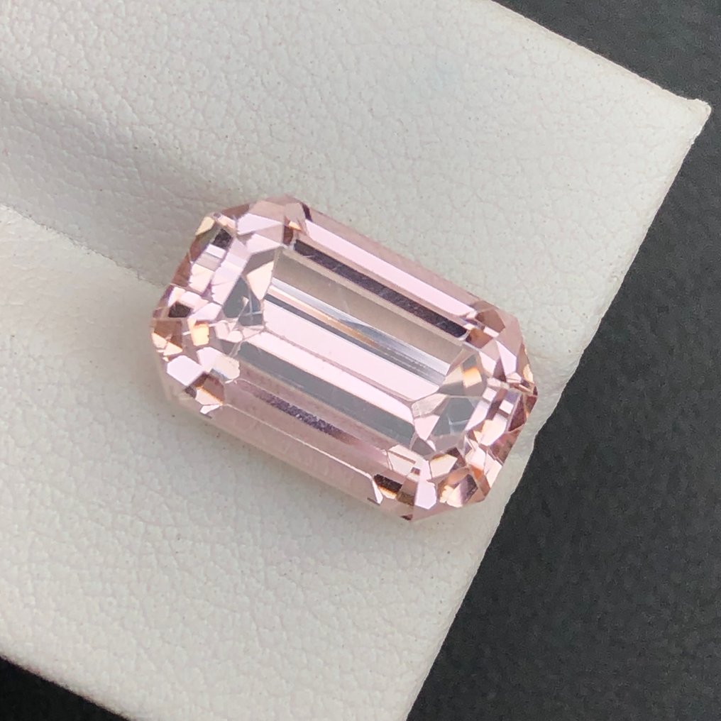 没有保留价 - 1 pcs  粉色 紫锂辉石  - 13.89 ct - 国际宝石研究院（IGI） #1.0