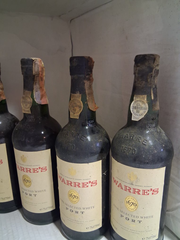 Mixed Port Incl: Warre's, Sandeman, Taylor's & Dow's - White, Ruby - Porto - 10 Flaschen (0,75 l) #4.3