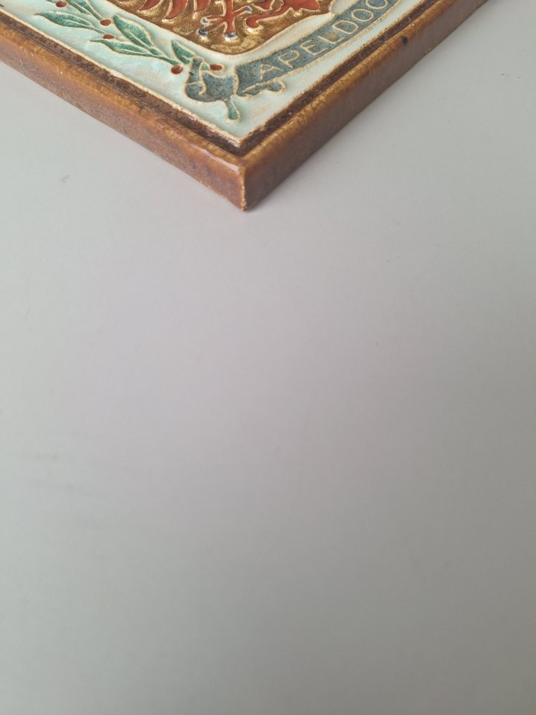  Tile - Cloisonne (weapon) tile Apeldoorn - Porceleyne Fles - 1930-1940  #1.0