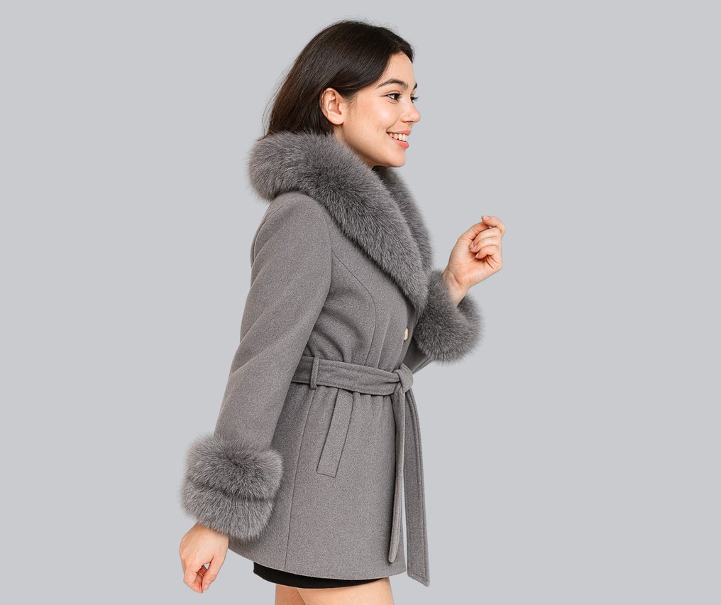 Artisan Furrier - Coat #3.2