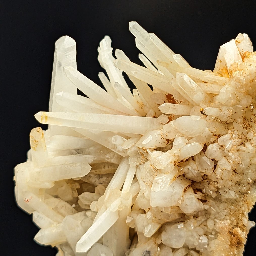 Intreccio of MILKY QUARTZ, Sardinia, Rare and Unobtainable Crystals on matrix - Height: 123 mm - Width: 78 mm- 211 g #2.1