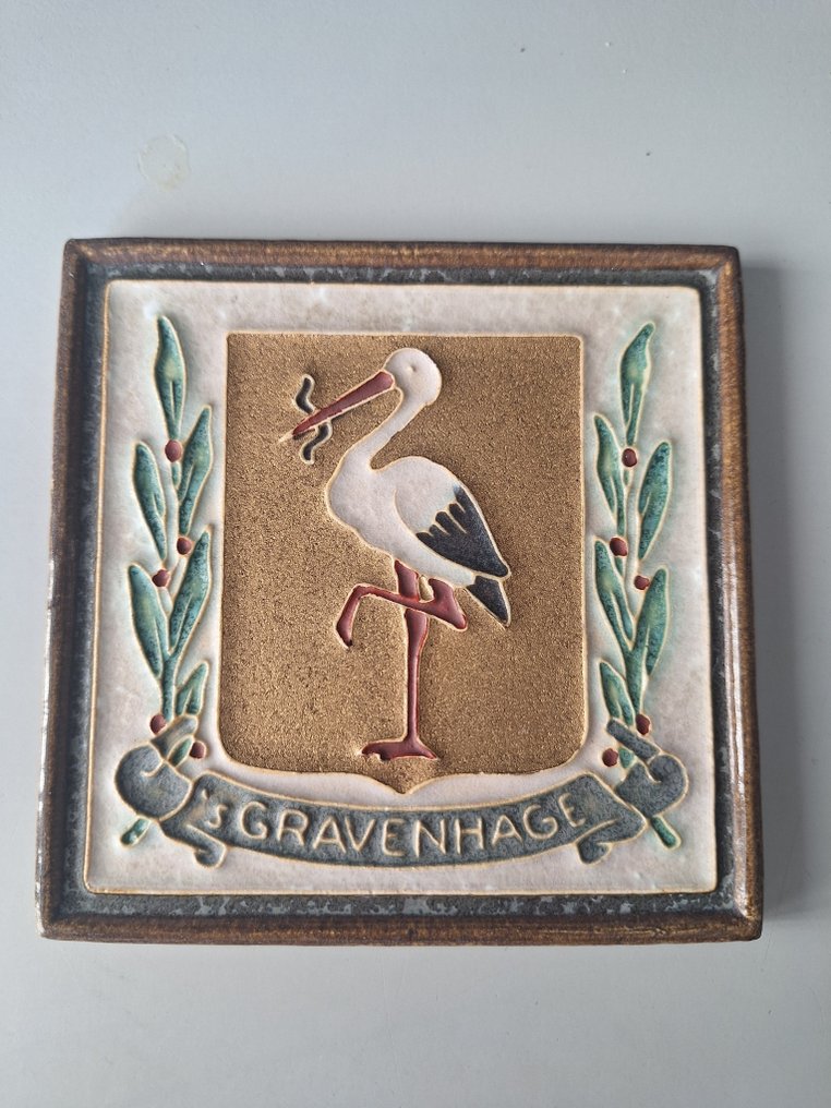  Tile - Cloisonne (weapon) tile The Hague - Porceleyne Fles - 1930-1940  #1.0