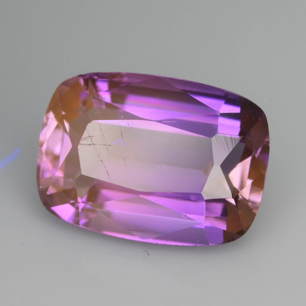 没有保留价 紫色 方柱石  - 4.57 ct - 国际有色宝石协会（ICA GemLab） - 荧光的 #4.3