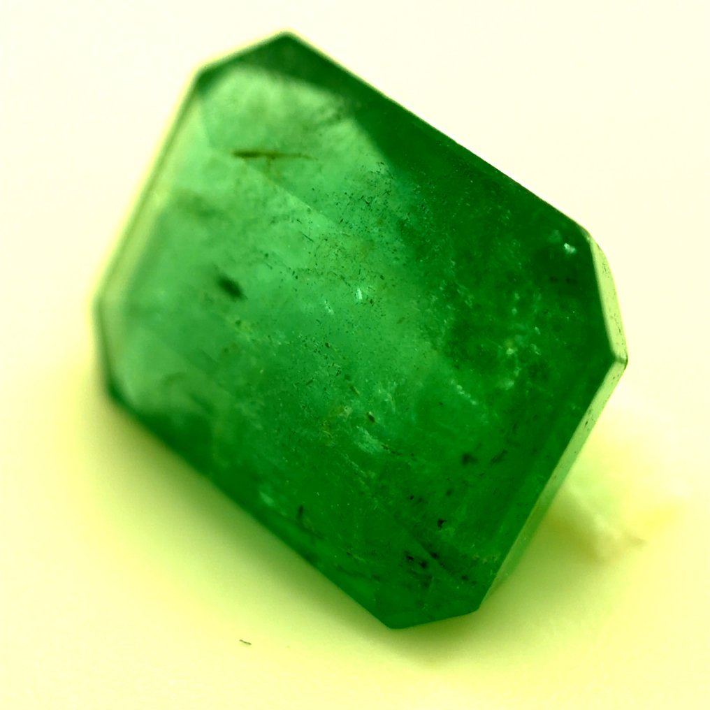 Nincs minimálár - 1 pcs Zöld Smaragd - 2.58 ct - Nemzetközi Gemmológiai Intézet (IGI) - Természetes smaragd #2.1