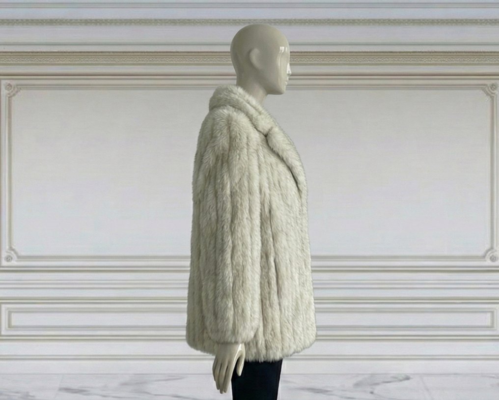 Artisan Furrier - 皮毛大衣 #1.0