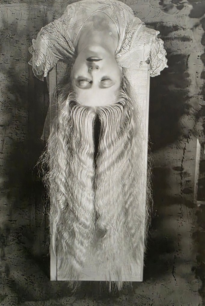 Man Ray (1890–1976) - 2 tirages de Man Ray : "Woman with long Hair",1929 et "Untitled",1930 #1.0