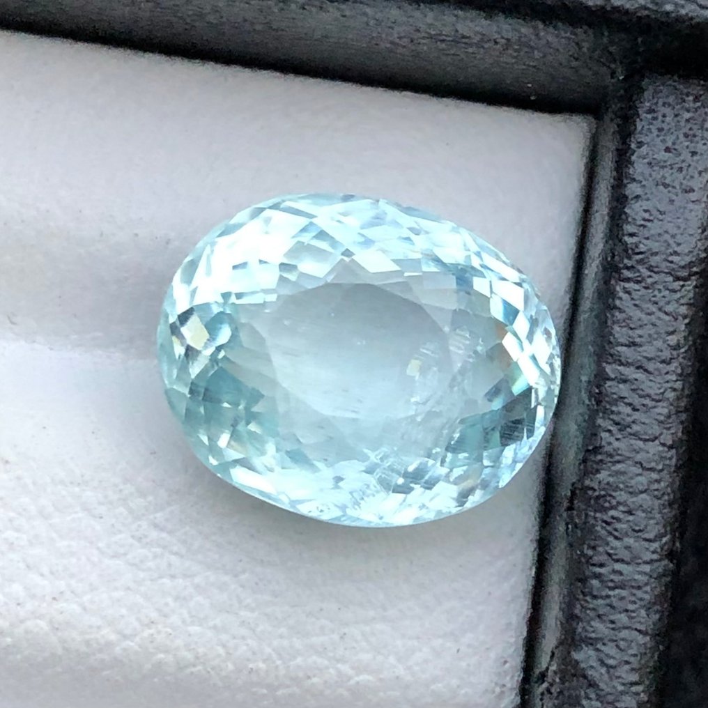 Nincs minimálár - 1 pcs Kék Akvamarin - 5.98 ct - Nemzetközi Gemmológiai Intézet (IGI) #1.0