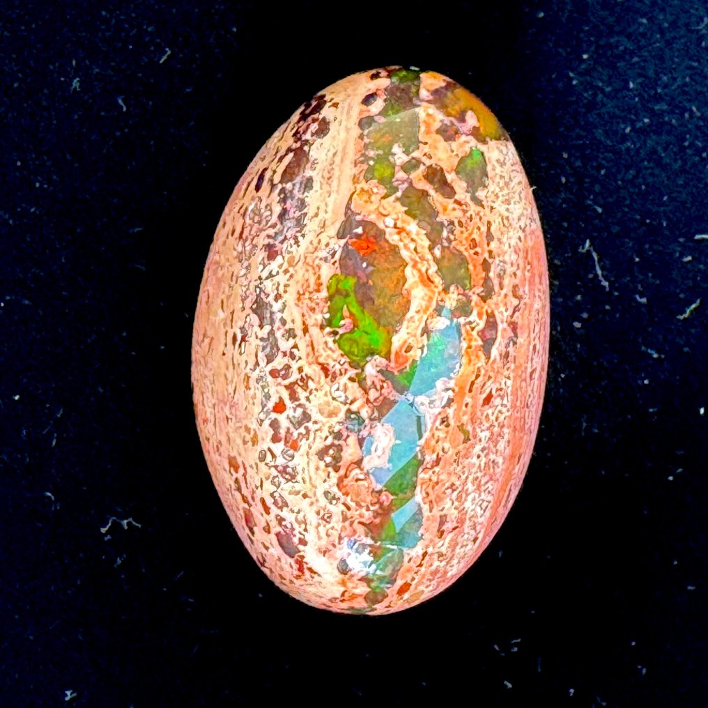 Fire opal from Jalisco 53.45 carats - Height: 32 mm - Width: 21 mm- 10.69 g #3.2