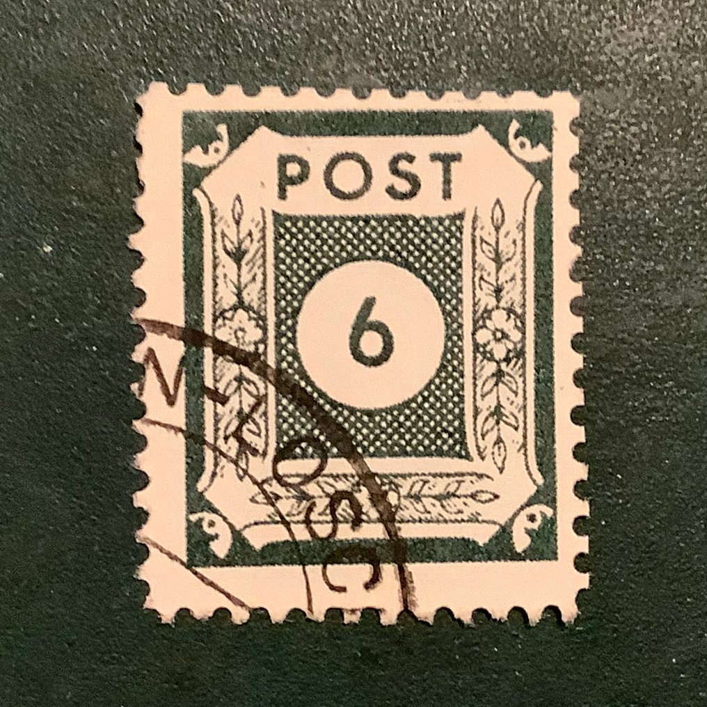 Συμμαχική Κατοχή - Γερμανία (Σοβιετική ζώνη) 1945 - Dresden Loschwitz: ταχυδρομικός υπάλληλος, τιμή 6 Pf, σε αποχρώσεις μαύρο, μπλε, πράσινο με - Michel 43 D IIIb #1.0