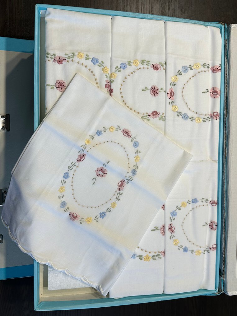 quatris - Bed sheet (24)  - 1 cm - 1 cm - Linen set #3.2