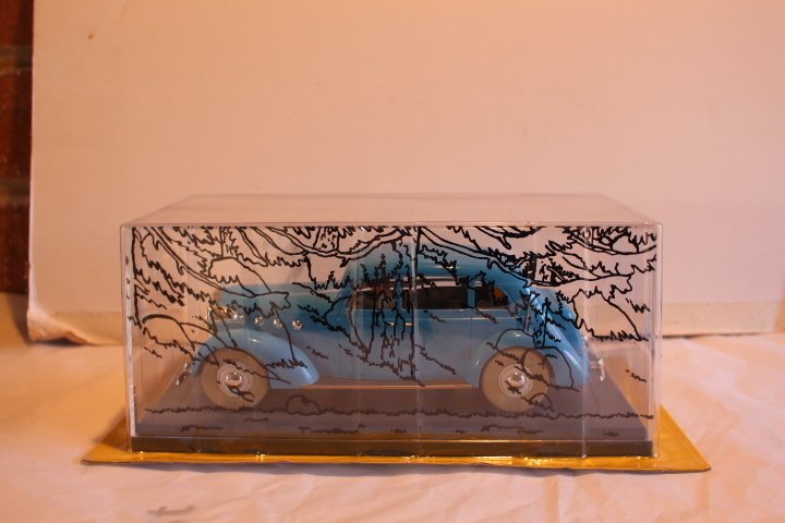Moulinsart 1:24 - Model car - La voiture de la Castafiore - Tintin Model #2.1