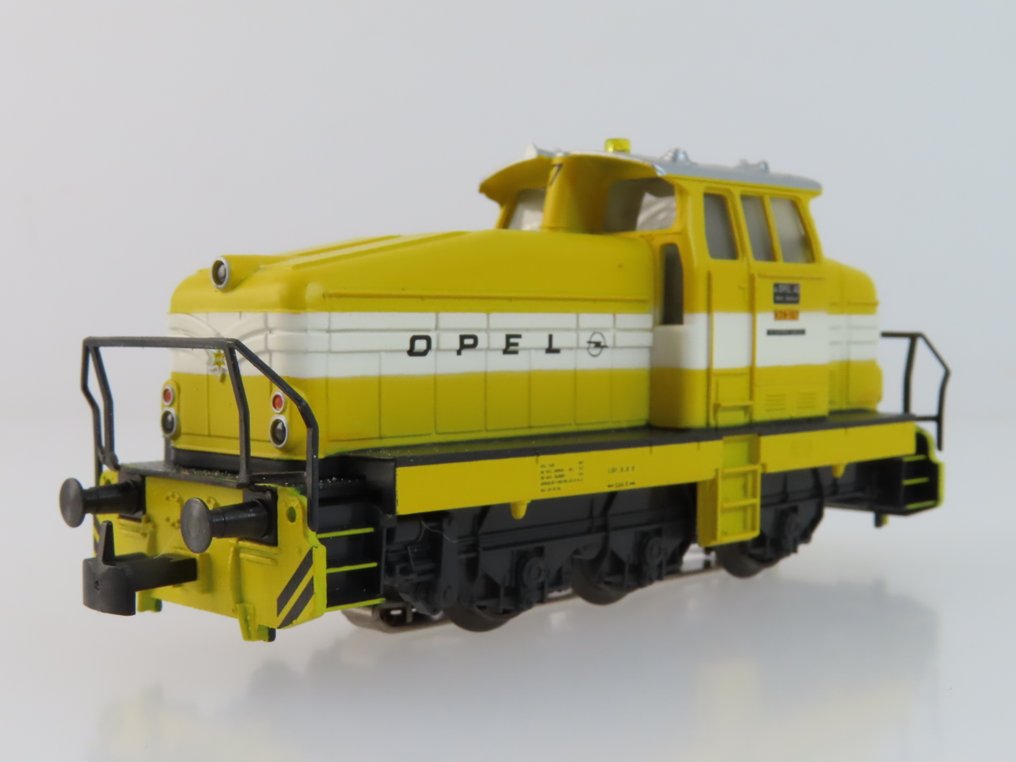 Märklin H0 - 33787 - Πετρελαιοκίνητη-υδραυλική μηχανή τρένου (1) - Henschel DHG-500 'Opel', ψηφιακό δέλτα. - DB #1.0