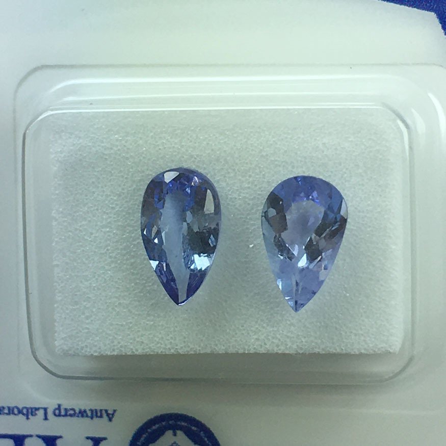 Senza prezzo di riserva - 2 pcs Viola Tanzanite - 1.58 ct - Antwerp Laboratory for Gemstone Testing (ALGT) - Tanzanite naturale #1.0