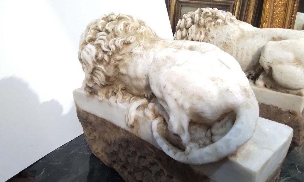 Γλυπτό, Coppia di leoni accovacciati - 22 cm - Μάρμαρο #4.3