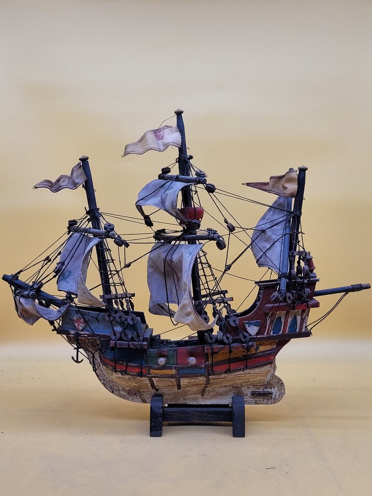 Modellschiff – Handgefertigtes Holzschiff mit Stoffsegeln - Πλοίο μοντελισμού #1.0