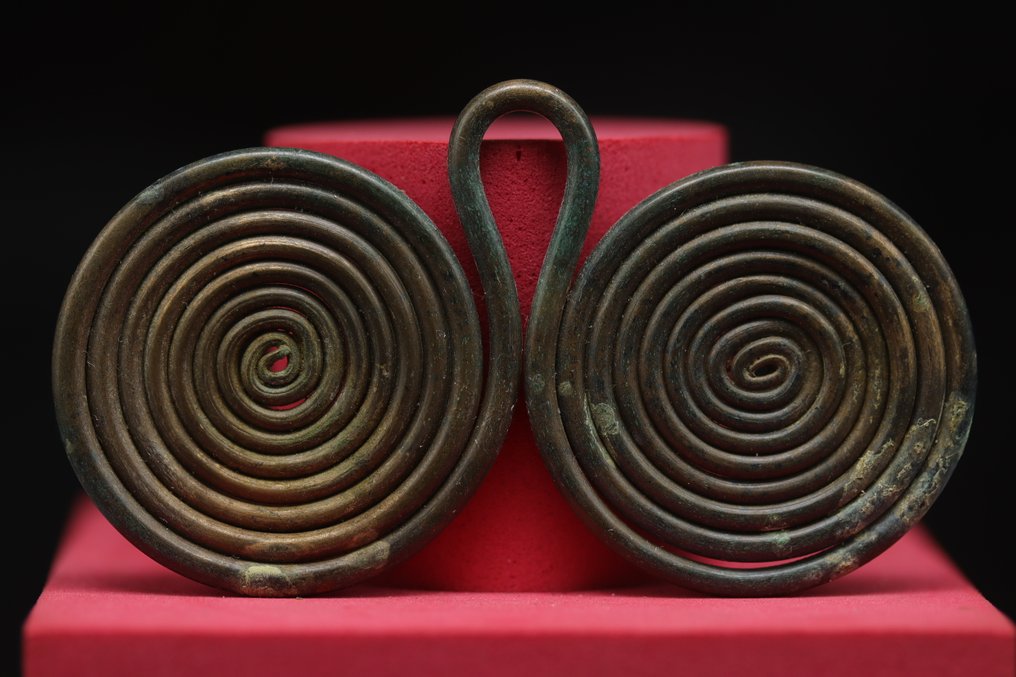 Bronze Age - Spiral Spectacle Pendant - 6.9 cm  (No Reserve Price) #1.0