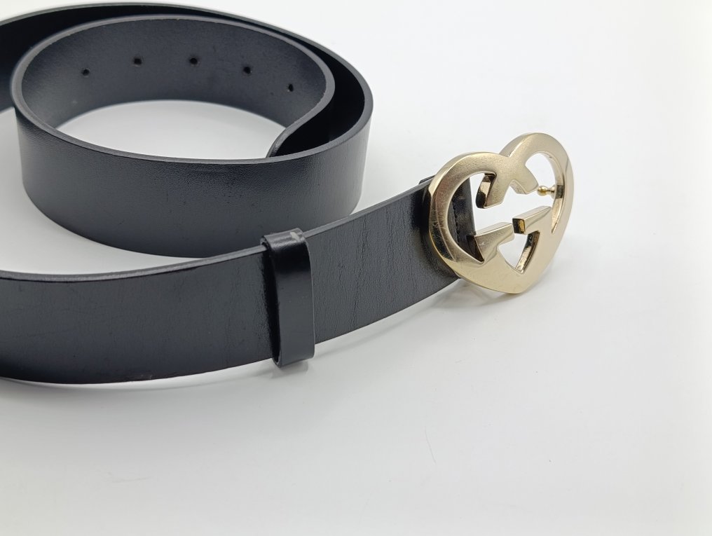 Gucci - 245856 . 214351 . 90 . 36 - 带 #2.1