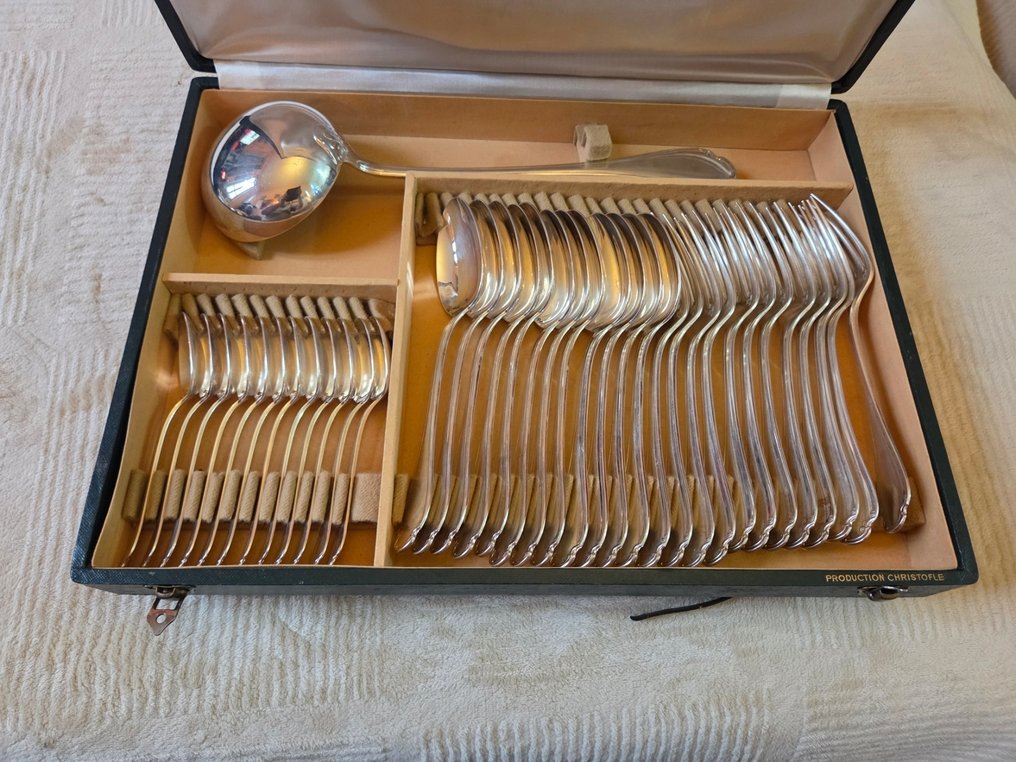 Christofle, Alfenide - Dinner set for 12 (37) - Modèle Pompadour - silver metal #1.0