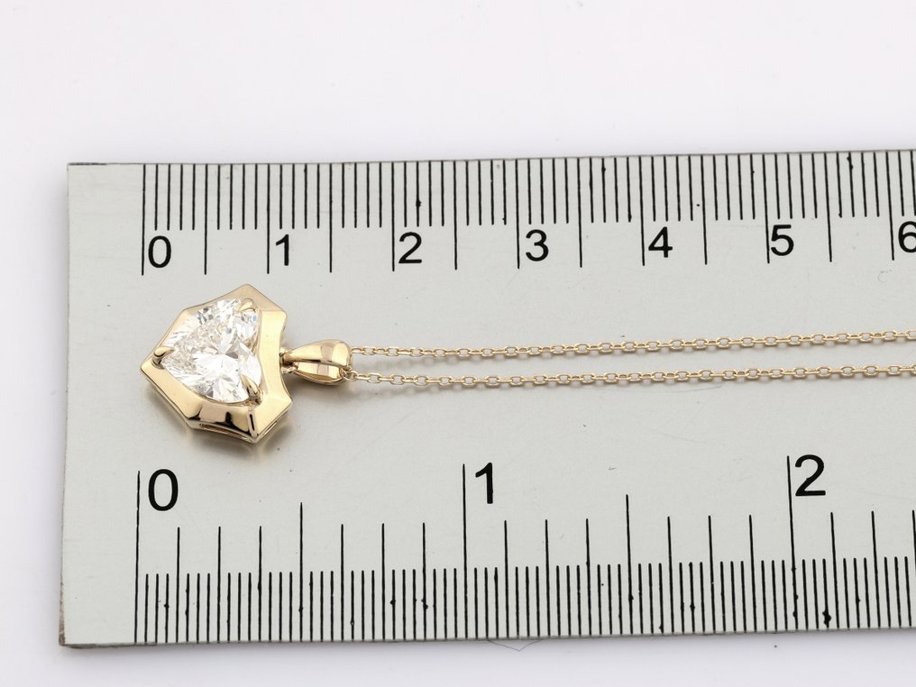 Sem preço de reserva - Colar com pingente - 14 K Ouro amarelo - 2.08ct. tw. Diamante (Cultivado em laboratório) #1.0
