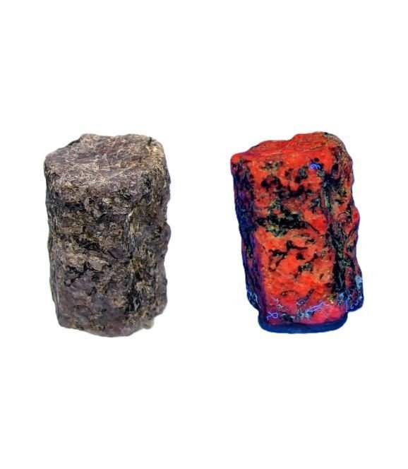 Sapphire with biotite, violet crystal, and hexagonal shape. Crystals on matrix - Height: 20 mm - Width: 13 mm- 8 g #1.0