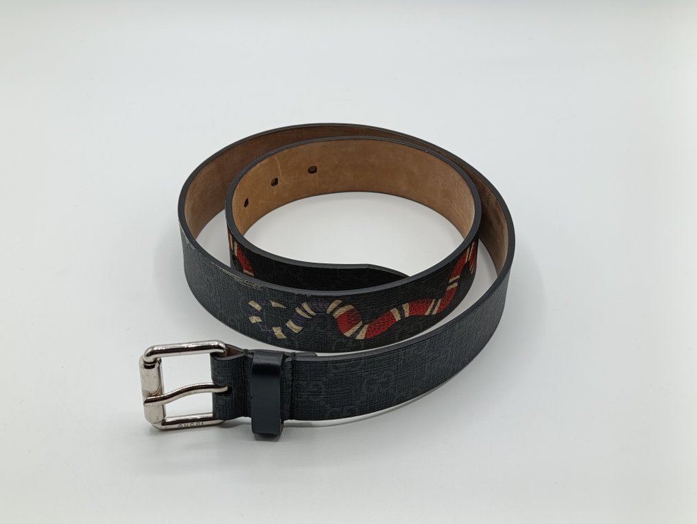 Gucci - 434520 . K5O1N . 85 . 34 . 480199 - Cintura #1.0