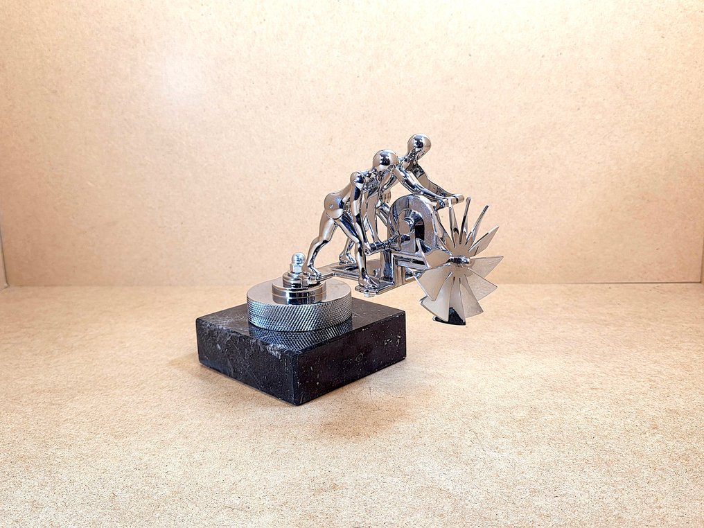 Stemma da auto (1) - Liberty - Action Twins - 1930-1940 #1.0