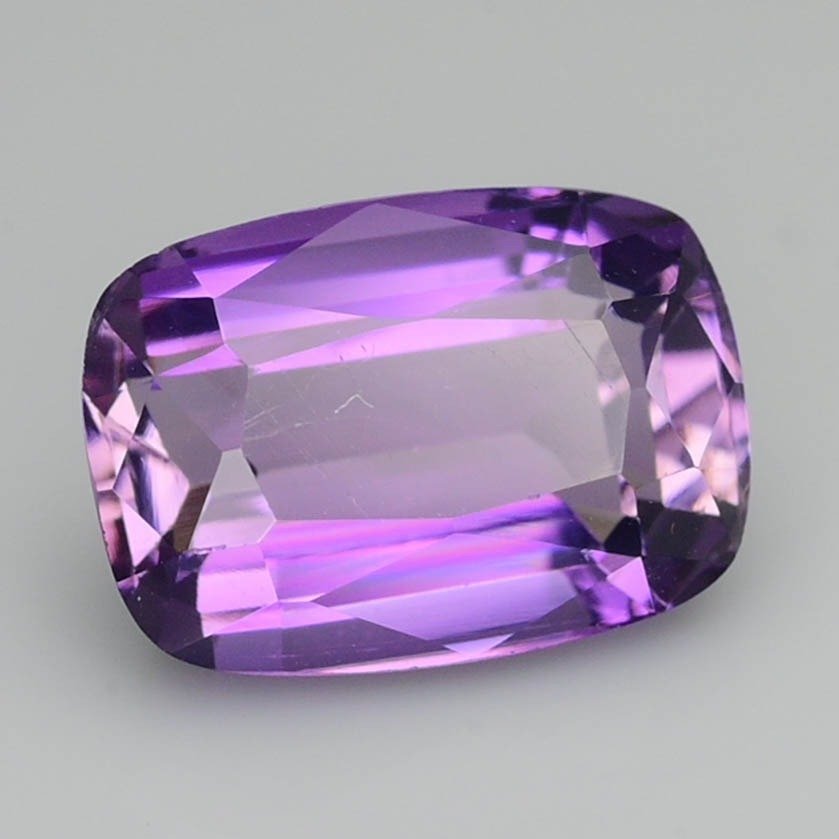 没有保留价 紫色 方柱石  - 4.57 ct - 国际有色宝石协会（ICA GemLab） - 荧光的 #3.2