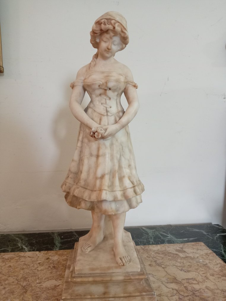 Γλυπτό, Senza titolo - 57 cm - Αλαβάστρο #1.0