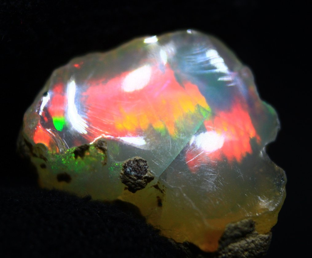 Ct. 19.30 Opale Etiope da Collezione - Broadflash - Altezza: 22 mm - Larghezza: 18 mm- 3.86 g #1.0