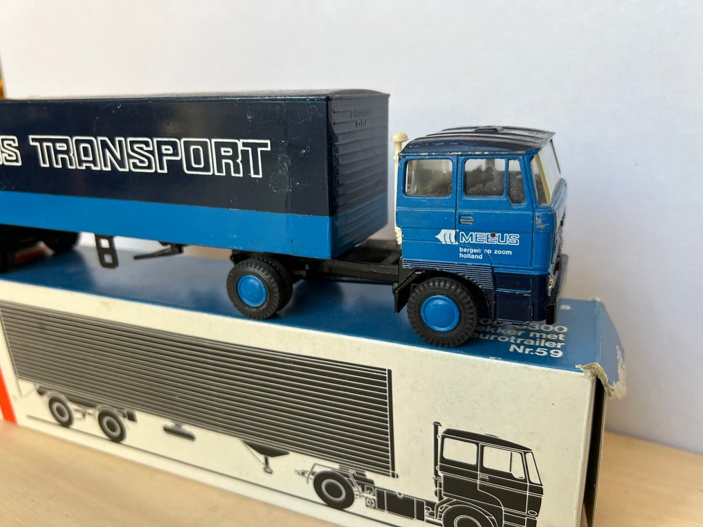 Lion Toys 1:50 - Modellino di camion - DAF 2e type 2800 Trekker- oplegger van Meeus Transport. #1.0