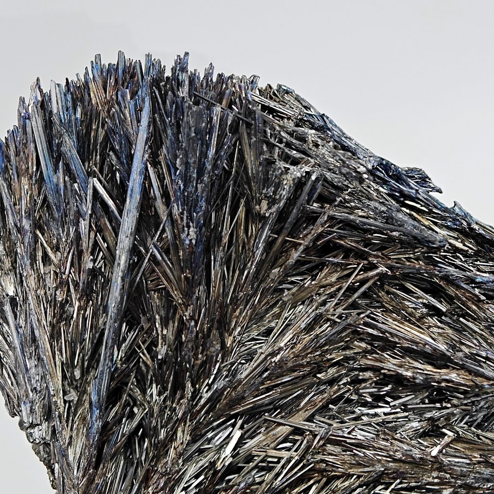 Luminous and iridescent stibnite, Romania Crystals on matrix - Height: 78 mm - Width: 58 mm- 110 g #2.1