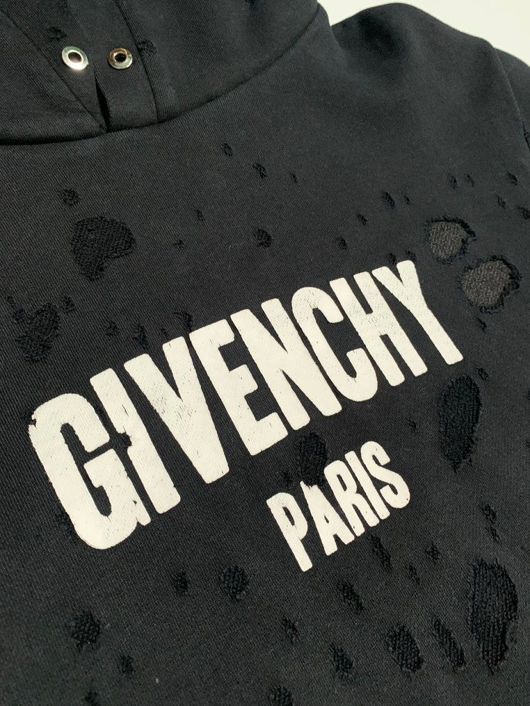 Givenchy - Huppari #3.2