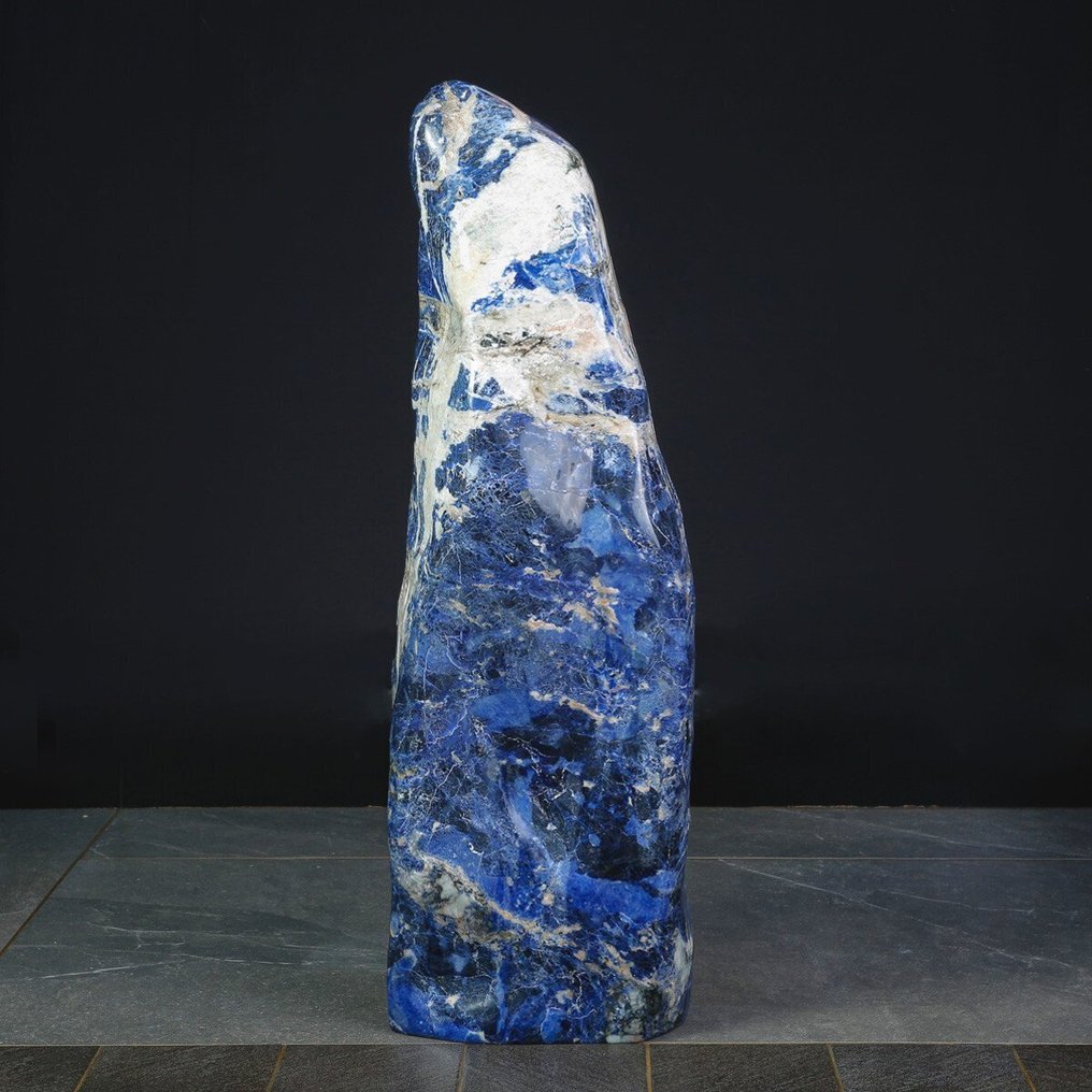 Large Free Form Sodalite - First Quality Brazilian Sodalite - Height: 800 mm - Width: 260 mm- 61 kg #3.2