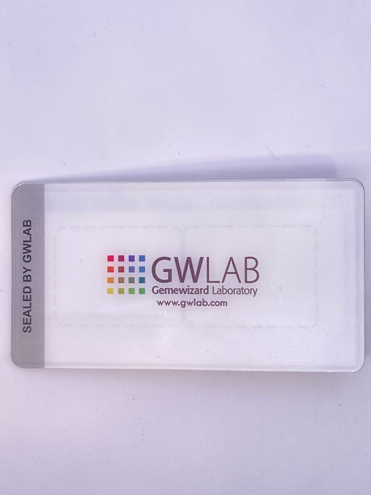 No Reserve Price - 1 pcs Diamond (Colour-treated) - 0.38 ct - Round - Fancy Greenish, Yellow - I2 - Gemewizard Gemological Laboratory (GWLab) #2.1