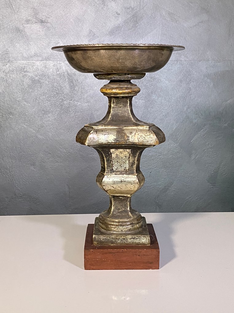 Lysestake - Tre - Antikk torchiere - opphøyd #1.0