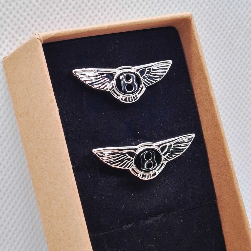 Λαμιναρισμένο λευκό χρυσό (18k). - Μανικετόκουμπα - Bentley. #2.1